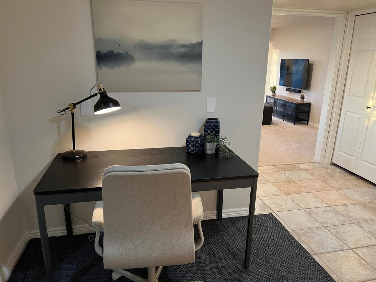 Above Ground Basement Apartment 2 Bedroom 1 B Retreat With Gorgeous View Draper Exterior photo